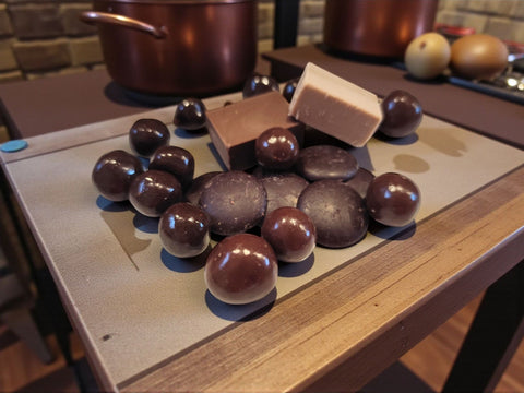 Scoprire il Cioccolato: Un Viaggio tra Texture, Aromi e Emozioni